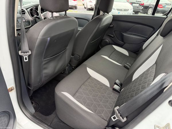 Dacia Sandero Stepway 2016 388081750