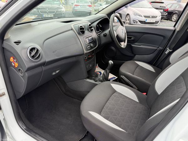 Dacia Sandero Stepway 2016 388081752