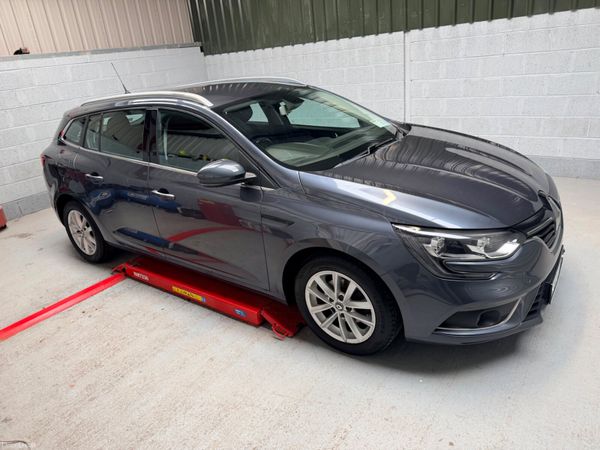 2019 RENAULT MEGANE 388095246