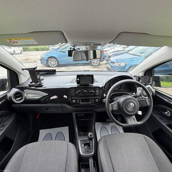 Volkswagen up! 2013 Automatic 388099372