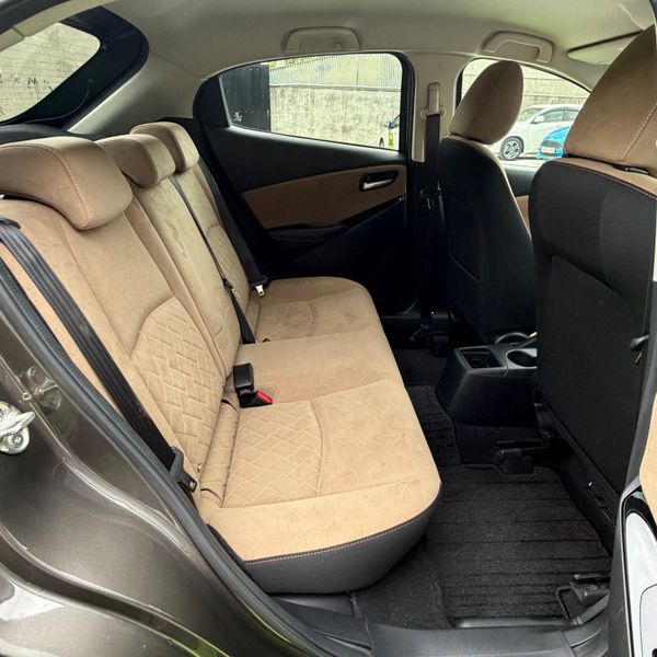 Mazda Demio 2017 Automatic 388099562