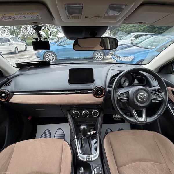 Mazda Demio 2017 Automatic 388099570