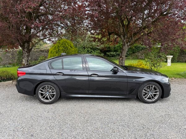 BMW 5-Series M Sport 388000350