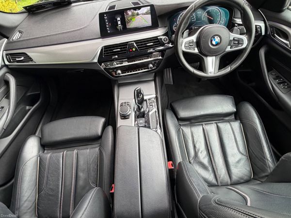 BMW 5-Series M Sport 388000356