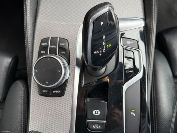 BMW 5-Series M Sport 388000360