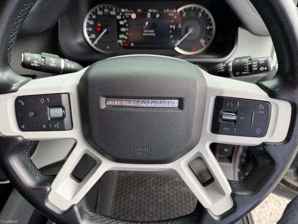 Land Rover Defender 388000374