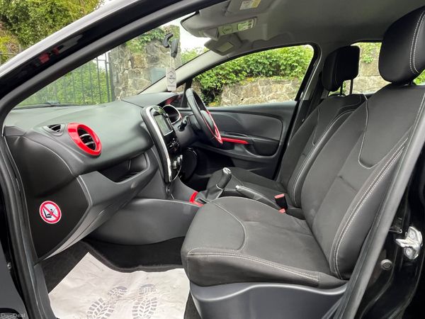 Renault Clio 1.2 petrol. 388007786