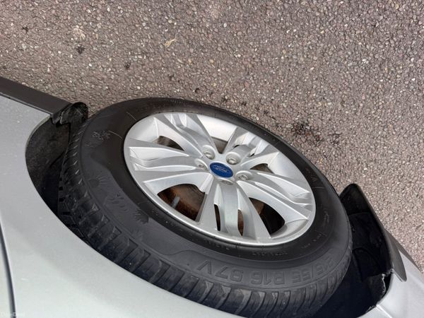 Ford Focus 1.6 TDCI 388010068