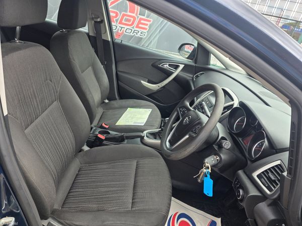 Opel Astra 1.4 petrol 2012 388011794
