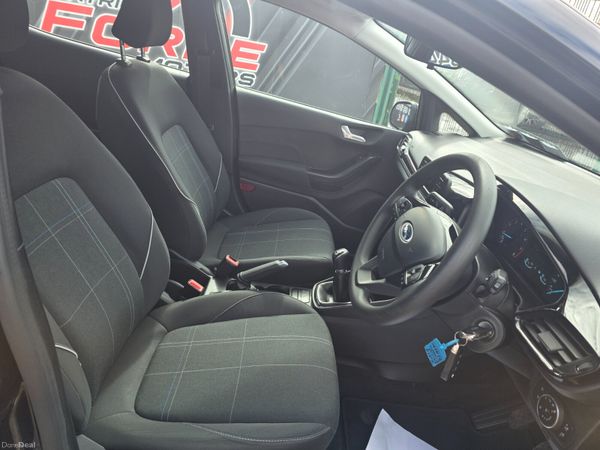 Ford Fiesta 2018 388013132