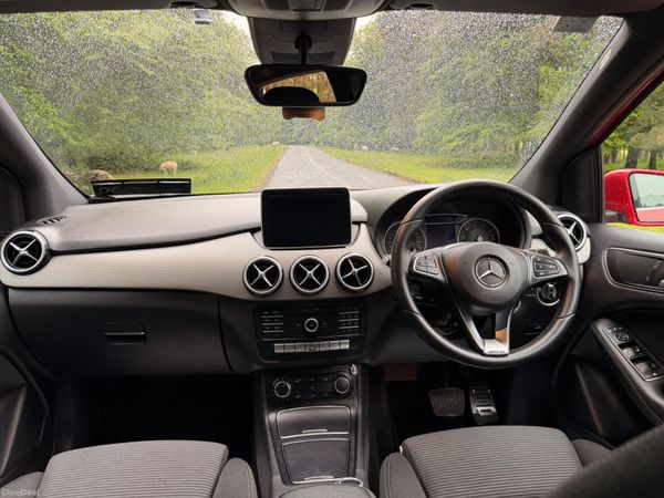Mercedes-Benz B-Class 2016 Auto 388034544