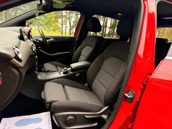 Mercedes-Benz B-Class 2016 Auto 388034582