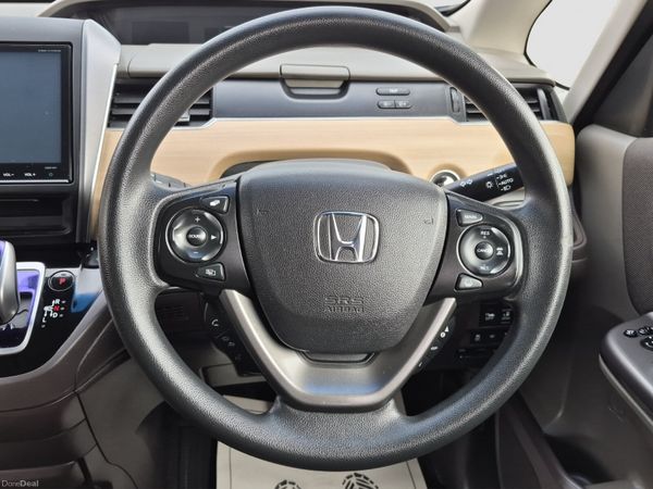 2017 HONDA FREED 1.5 HYBRID AUTO*6 SEATER* FINANCE 388145210