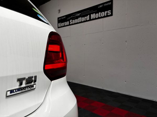 2016 VOLKSWAGEN POLO 388149392