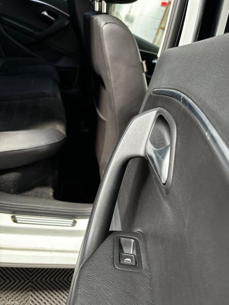 2016 VOLKSWAGEN POLO 388149400