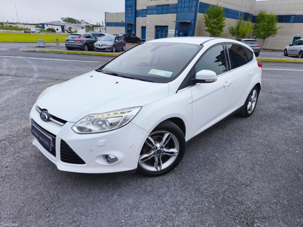 Ford Focus 1.0 ECOBOOST 125PS TITANIUM, NEW t.BELT 388151338