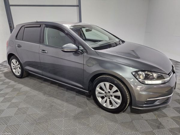 2017 Volkswagen Golf Comfortline 1.6 TDi 115 Bhp 388160666
