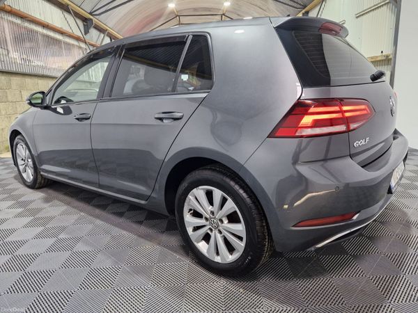 2017 Volkswagen Golf Comfortline 1.6 TDi 115 Bhp 388160762