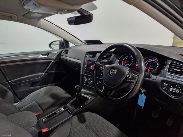 2017 Volkswagen Golf Comfortline 1.6 TDi 115 Bhp 388160794