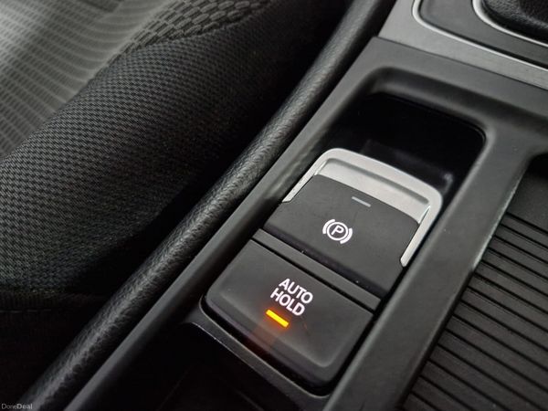 2017 Volkswagen Golf Comfortline 1.6 TDi 115 Bhp 388160862
