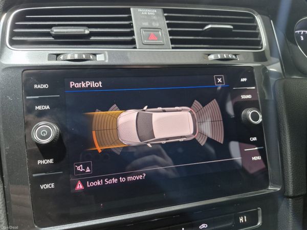 2017 Volkswagen Golf Comfortline 1.6 TDi 115 Bhp 388160826