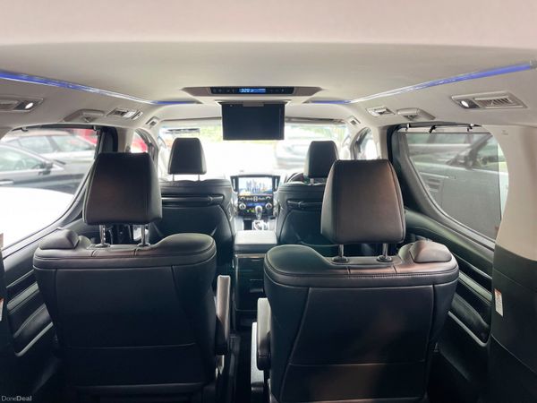 19 Toyota Alphard Hybrid Executive E-Four 4WD 388165090