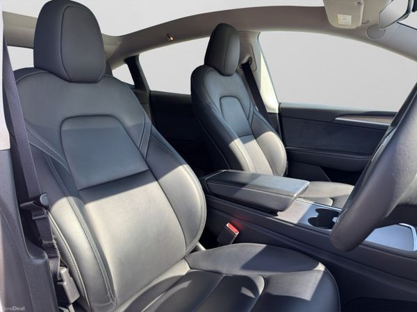Tesla Model Y 2023 RWD – Battery Health 94% 388177252