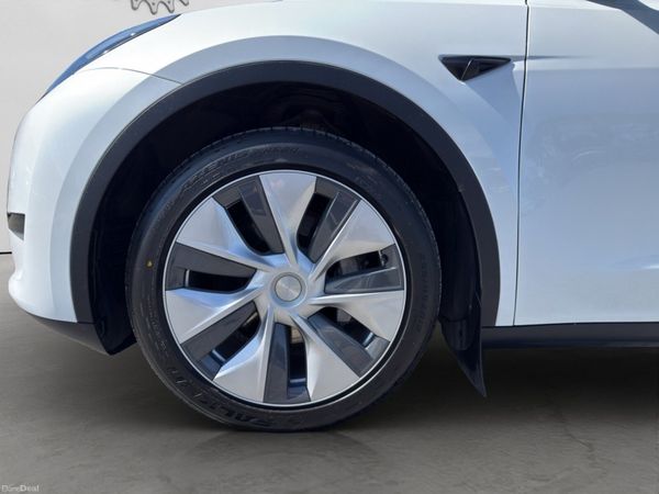 Tesla Model Y 2023 RWD – Battery Health 94% 388177262