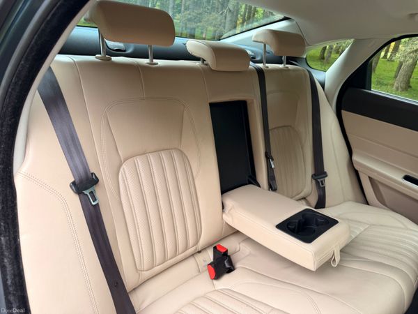 Jaguar XF 2016 Portfolio Diesel Sunroof 388190062