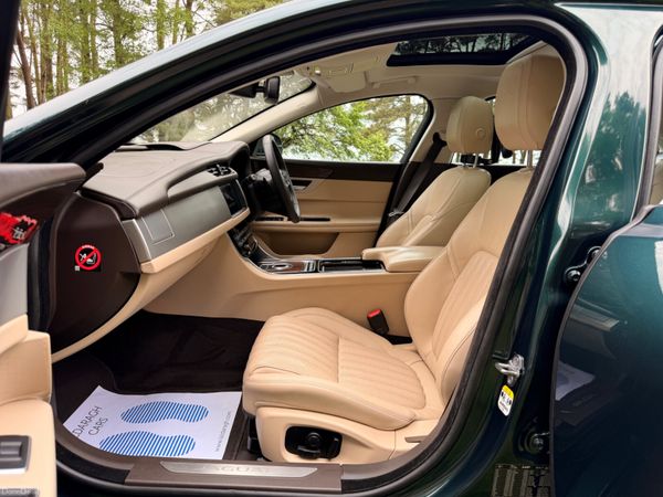 Jaguar XF 2016 Portfolio Diesel Sunroof 388190072