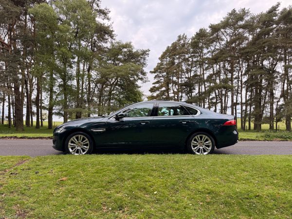 Jaguar XF 2016 Portfolio Diesel Sunroof 388190008