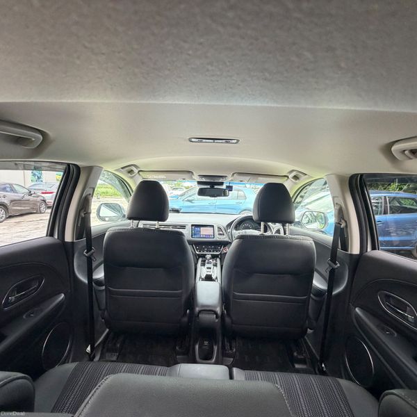 Honda Vezel 2017 Hybrid Low Mileage 388100006