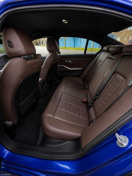 BMW 330e M Sport Pro Pack 388103636