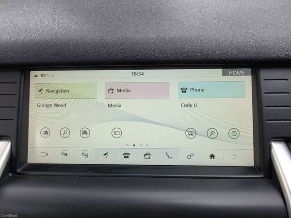 Land Rover Discovery Sport 2018 388112724