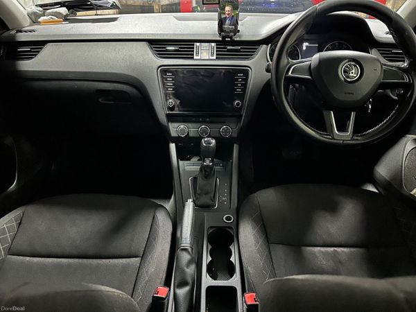 Skoda Octavia 2017 ACTIVE 1.6TDI New Engine 140km 388117222