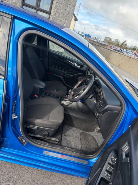 Ford Focus 2020 ST Line 388117428