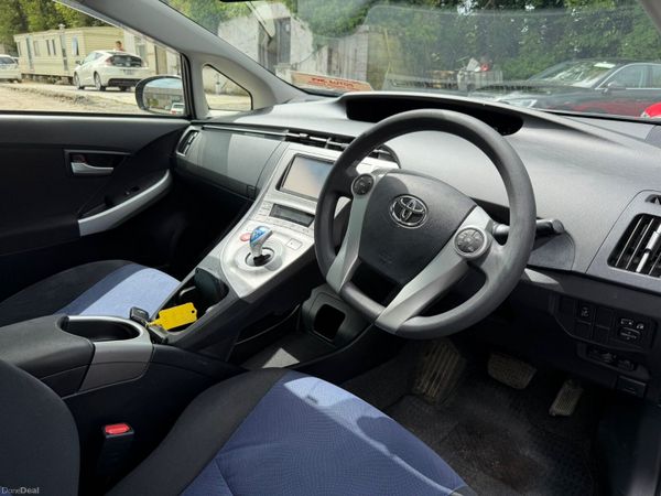 15 TOYOTA PRIUS HYBRID 388135550