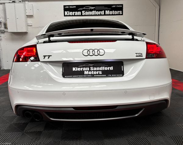 2011 Audi TT QUATTRO - STUNNING CAR - 388137724