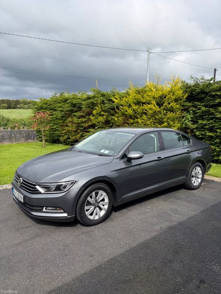 161 VW Passat 1.6 TDI - Immaculate 388257804