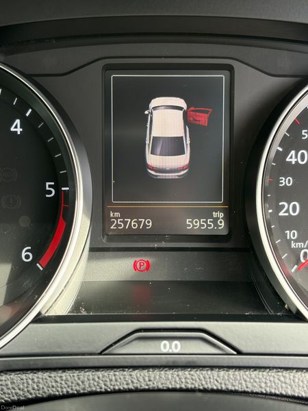 161 VW Passat 1.6 TDI - Immaculate 388257934