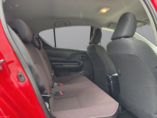 2016 TOYOTA AQUA PETROL HYBRID (S15) 388259792