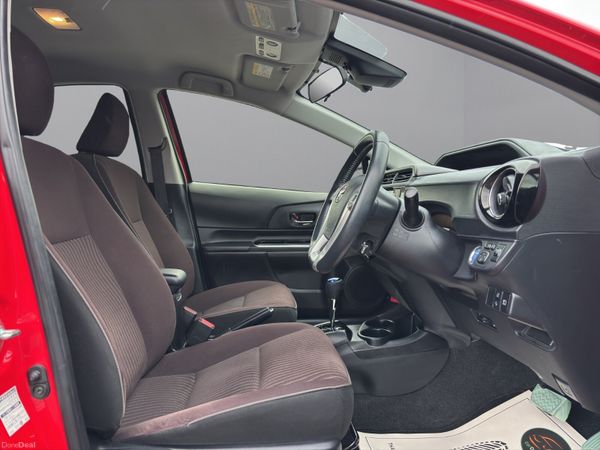 2016 TOYOTA AQUA PETROL HYBRID (S15) 388259794