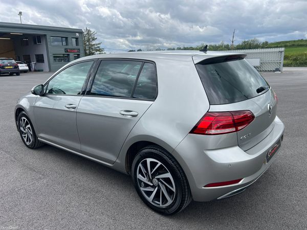 2019 Volkswagen Golf Match 1.6 TDI 388203354