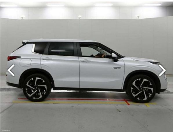 2023 Mitsubishi Outlander 2.4 Plug in hybrid 388368050