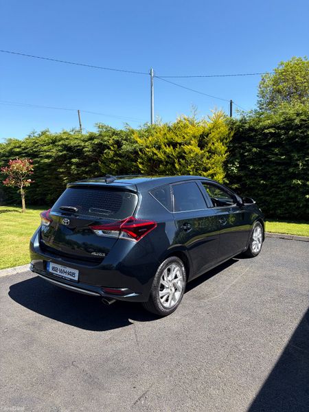 162 Toyota Auris Business Edition 1.6 Diesel 388369186