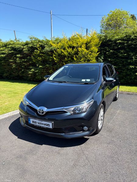 162 Toyota Auris Business Edition 1.6 Diesel 388369328