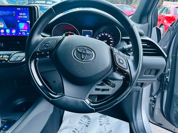 TOYOTA C-HR 2019  PETROL HYBRID  AUTOMATIC 🔥 388393864