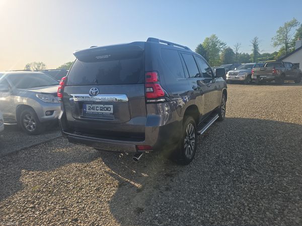 Toyota Land Cruiser Passenger 2024 388394834