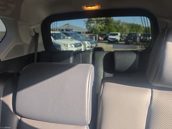Toyota Land Cruiser Passenger 2024 388394906