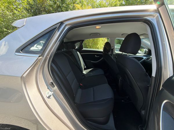 Hyundai i30 2016 trade sale 388310526